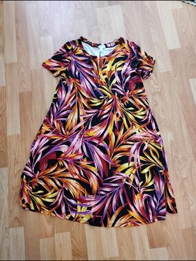 Spense Short-Sleeve Dress in Black, Pink & Yellow